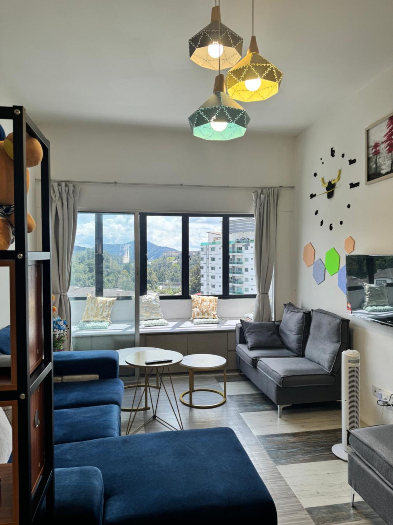 Ayaan Homestay Hill View Iin Free Wifi & Netflix タナ・ラタ エクステリア 写真