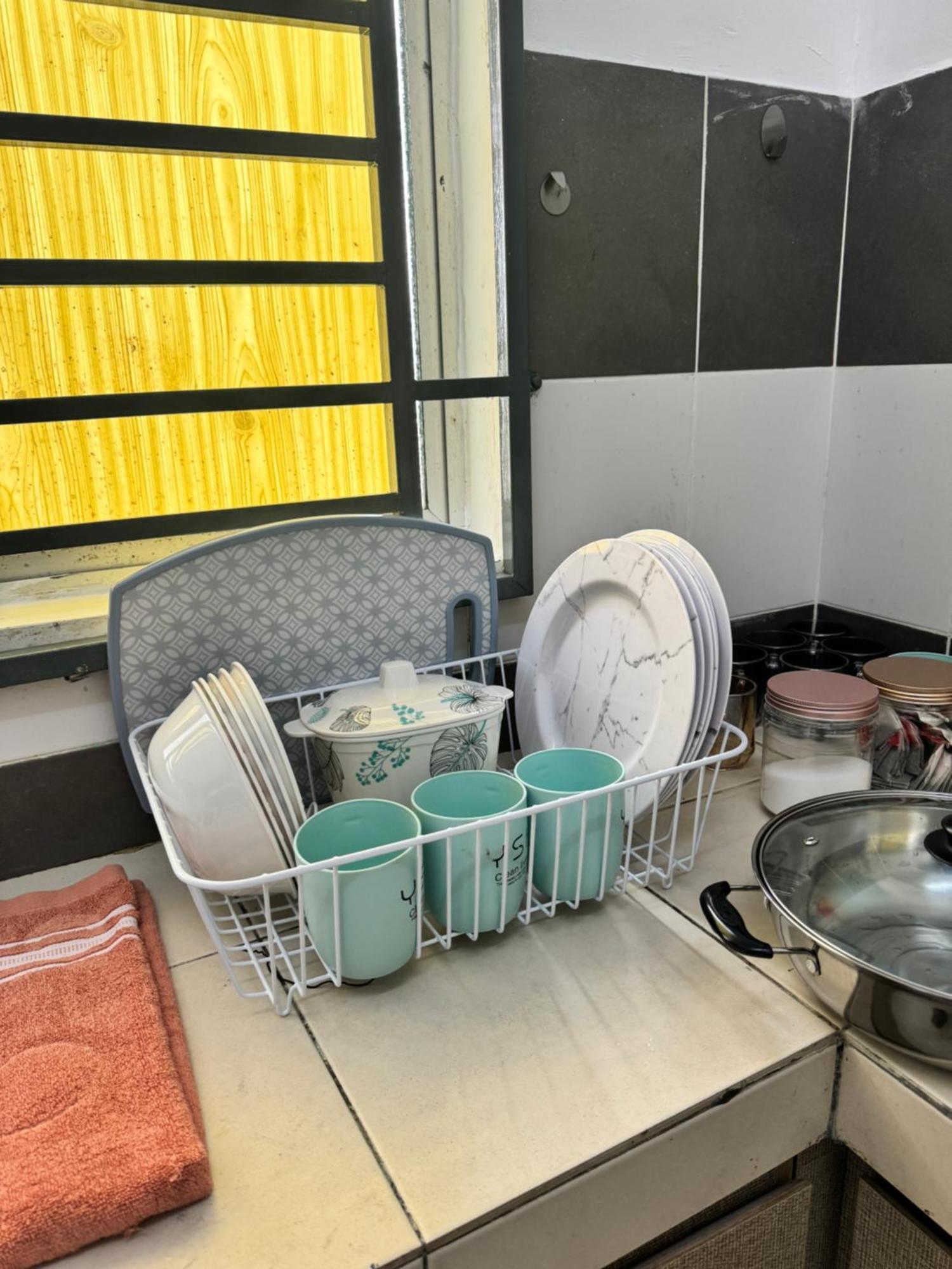 Ayaan Homestay Hill View Iin Free Wifi & Netflix タナ・ラタ エクステリア 写真