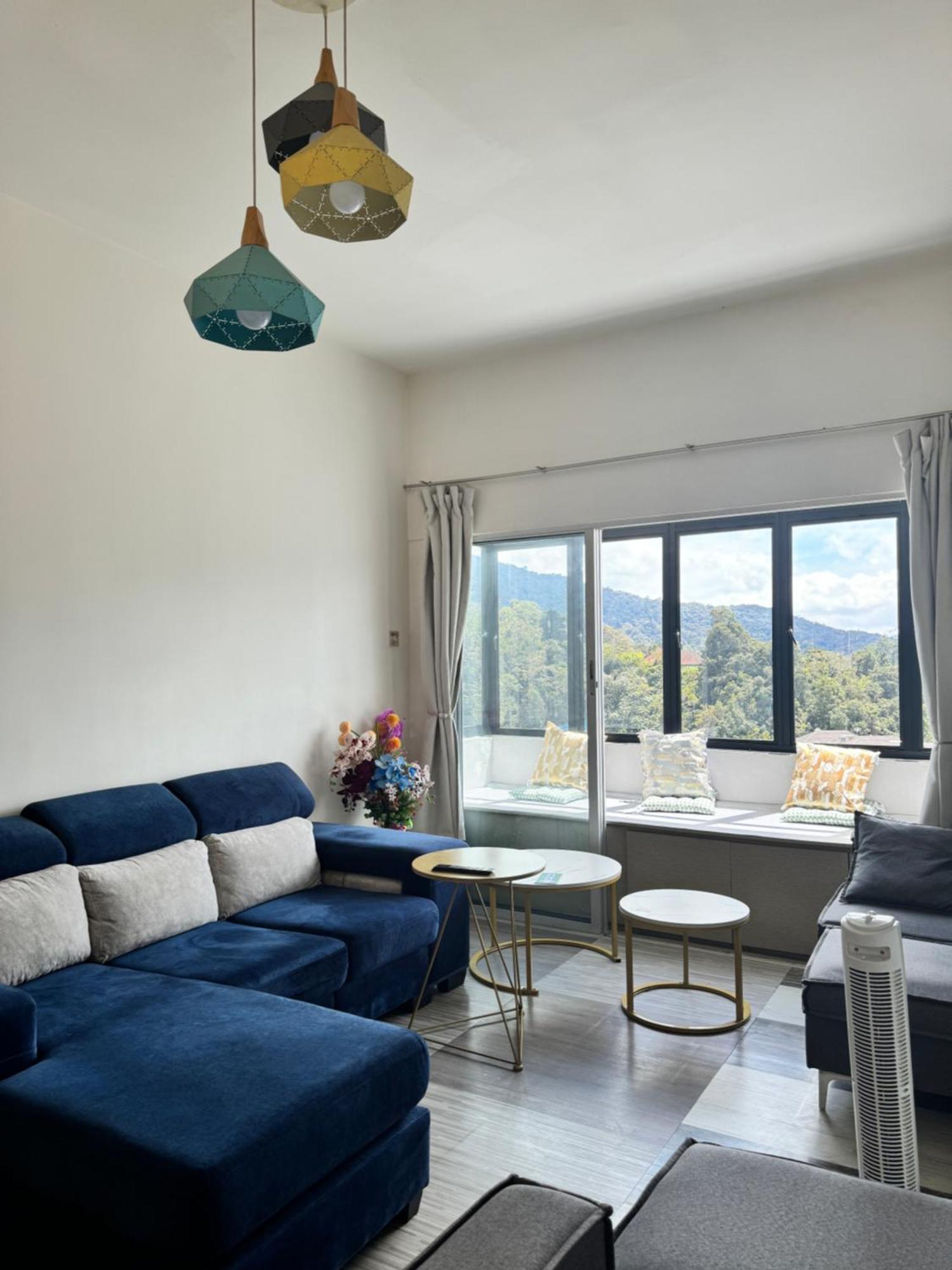 Ayaan Homestay Hill View Iin Free Wifi & Netflix タナ・ラタ エクステリア 写真